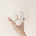 Kubek 300 ml - Skorpion / Scorpio Biały kubek porcelanowy Nadzwyczajnie.pl ze złotym zdobieniem i napisem Skorpion / Scorpio — 300 ml