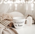 Biały Kubek Porcelanowy 1 litra - Napis Wiaderko na Kawę dla Kawoszy na Urodziny Kubek porcelanowy ze złotym zdobieniem Biały Kubek Porcelanowy 1 litra - Napis Wiaderko na Kawę dla Kawoszy na Urodziny