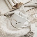 Biały kubek porcelanowy 300 ml - złoty napis Dziadku dobrze, że jesteś dla dziadka na Dzień Dziadka Biały kubek porcelanowy Nadzwyczajnie.pl ze złotym zdobieniem i napisem Dziadku dobrze, że jesteś ZŁOTY NAPIS — 300 ml