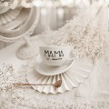 Filiżanka 250 ml ze spodkiem - Mama idealna ZŁOTE SERCE Filiżanka porcelanowa ze złotym sercem ze spodkiem - Mama idealna Nadzwyczajnie.pl — widok z boku na białym tle