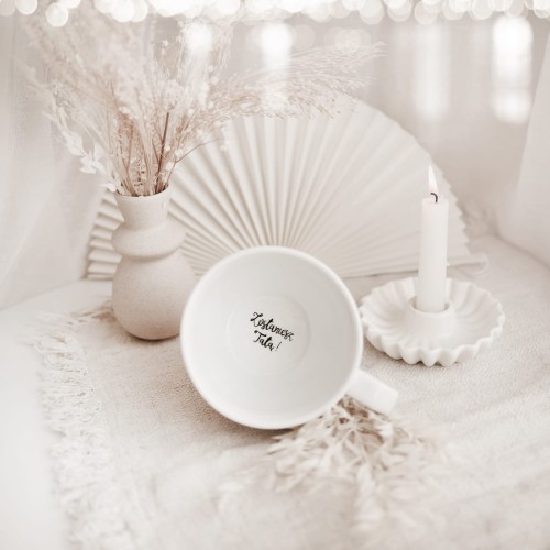 Biały kubek porcelanowy 500 ml - złote serce z napisem Zostaniesz tatą na dnie dla przyszłego taty na ogłoszenie ciąży
