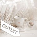 Kubek 300 ml - Mamo NA DNIE Dobrze, że jesteś ZŁOTE SERCE OUTLET Biały kubek porcelanowy Nadzwyczajnie.pl ze złotym sercem i napisem Mamo NA DNIE Dobrze, że jesteś OUTLET — 300 ml