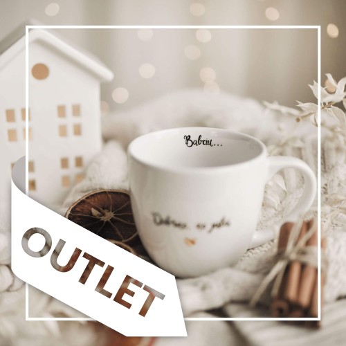 Biały kubek porcelanowy Nadzwyczajnie.pl ze złotym zdobieniem i napisem Babciu dobrze, że jesteś OUTLET — 300 ml