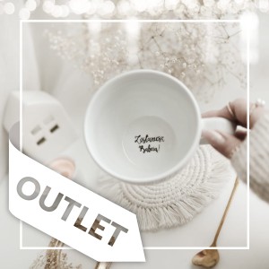 Kubek 500 ml - ZŁOTE SERCE + Zostaniesz Babcią! NAPIS NA DNIE OUTLET