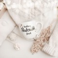 Kubek 300 ml - Kochany pradziadek z imieniem ZŁOTE SERCE Zbliżenie na złote zdobienie serca na białym kubku porcelanowym Kochany pradziadek z imieniem Nadzwyczajnie.pl