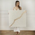 Milky Way II 80x80 - NA ZAMÓWIENIE - wybierz rozmiar - obraz strukturalny ze złotem, abstrakcja, ręcznie malowany Zbliżenie na złote zdobienie na białym produkcie porcelanowym Milky Way II 80x80 - NA ZAMÓWIENIE - wybierz rozmiar -