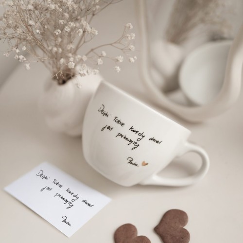 Biały Kubek Porcelanowy z Personalizacją 500 ml - Personalizacja Listu Miłosnego dla Bliskiej Osoby 