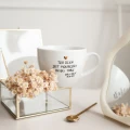 Biały Kubek Porcelanowy z Personalizacją 500 ml - Ten dzień jest piękniejszy dzięki Tobie + imiona i data 3P4A0318.webp