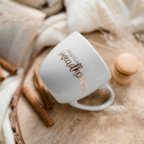 Biały kubek porcelanowy 300 ml - Złoty napis najlepsza świadkowa na ślub dla świadkowej
