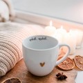 Biały Kubek Porcelanowy 300 ml - Napis Wdech Wydech i Złote Serce dla Miłośników Jogi na Urodziny Biały kubek ze złotym sercem Nadzwyczajnie.pl Biały Kubek Porcelanowy 300 ml - Napis Wdech Wydech i dla Miłośników Jogi