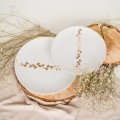 Talerz obiadowy 24 cm - zdobiony złotem Listki Zbliżenie na złote zdobienie na białym talerzu porcelanowym obiadowy 24 cm - zdobiony złotem Listki Nadzwyczajnie.pl