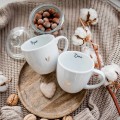 Zestaw 2 Białych Kubków Porcelanowych 300 ml - Napis Mąż i Żona oraz Złote Serce na Rocznicę Ślubu dla Pary Zestaw porcelanowy ze złotym sercem 2 Białych Kubków Porcelanowych 300 ml - Napis Mąż i Żona oraz na Rocznicę Ślubu dla