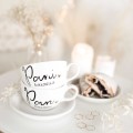 Zestaw 2 białych filiżanek porcelanowych ze spodkami 250 ml - personalizowany napis pan i pani z nazwiskiem z motywem złotego serca na każdą okazję dla pary Biały filiżanka ze złotym sercem Nadzwyczajnie.pl filiżanek 250 ml ze spodkami - Pan i Pani z Twoim nazwiskiem —