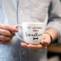 Kubek 300 ml - Czy zostaniesz moim świadkiem? Kubek porcelanowy ze złotym zdobieniem Czy zostaniesz moim świadkiem? Nadzwyczajnie.pl — widok z boku na białym tle