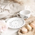 Biała Filiżanka Porcelanowa z Personalizacją 250 ml - Imiona Dzieci dla Nauczycielki na Każdą Okazję Personalizowany filiżanka porcelanowa ze złotym zdobieniem jako idealny prezent — porcelana premium Nadzwyczajnie.pl