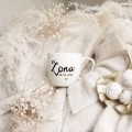 Kubek 300 ml - Żona z datą ZŁOTE SERCE Eleganckie opakowanie prezentowe kubka porcelanowego ze złotym sercem Nadzwyczajnie.pl — Żona z datą