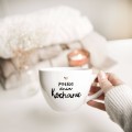 Biały kubek porcelanowy 500 ml - motyw złotego serca i napisu miłego dnia kochanie dla partnera na walentynki Zbliżenie na złote zdobienie serca na białym kubku porcelanowym Miłego dnia kochanie Nadzwyczajnie.pl