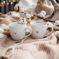 Zestaw 2 białych kubków porcelanowych 300 ml - napisy kocham cię i ja ciebie też z motywem złotego serca na walentynki dla pary Eleganckie opakowanie prezentowe zestawu porcelanowego ze złotym sercem Nadzwyczajnie.pl — kubków 300 ml - Kocham cie Ja