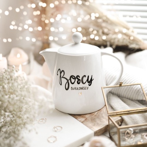 Dzbanek 1 litr - Boscy z Twoim nazwiskiem ZŁOTE SERCE