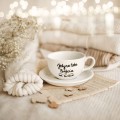 Biała filiżanka porcelanowa 250 ml ze spodkiem - motyw złotego serca i napisu jedyna taka babcia na świecie dla babci na Dzień Babci Biały filiżanka porcelanowa Nadzwyczajnie.pl ze złotym sercem i napisem ze spodkiem - Jedyna taka babcia na świecie — 250 ml