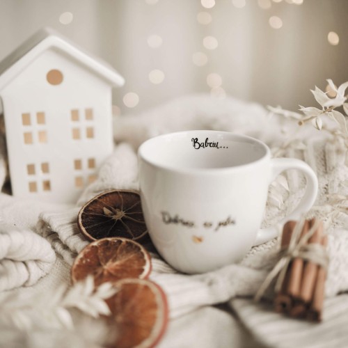 Biały Kubek Porcelanowy 300 ml - Napis Babciu Dobrze, że Jesteś dla Babci na Dzień Babci