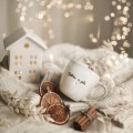 Biały Kubek Porcelanowy 300 ml - Napis Dziadku Dobrze, Że Jesteś na Dzień Dziadka dla Dziadka Biały kubek ze złotym zdobieniem Nadzwyczajnie.pl Biały Kubek Porcelanowy 300 ml - Napis Dziadku Dobrze, Że Jesteś na