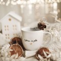 Biały Kubek Porcelanowy 300 ml - Napis Dziadku Dobrze, Że Jesteś na Dzień Dziadka dla Dziadka Eleganckie opakowanie prezentowe kubka porcelanowego ze złotym zdobieniem Nadzwyczajnie.pl — Biały Kubek Porcelanowy 300