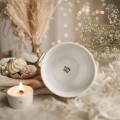 Biały kubek porcelanowy 1 litra - Motyw game on over na urodziny dla gracza Kubek porcelanowy ze złotym zdobieniem Kubek 1 litr - Game on/over Nadzwyczajnie.pl — widok z boku na białym tle