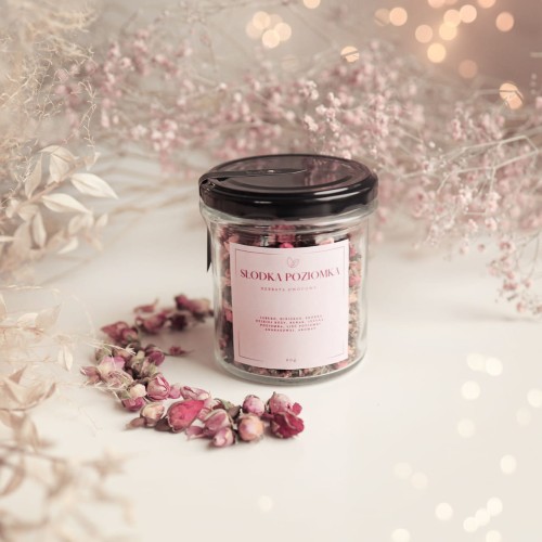 Owocowa Herbata 80 g - Smak Słodkiej Poziomki na Jesienne Wieczory dla Miłośników Herbat