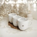 Biały kubek porcelanowy 300 ml - motyw złotego serca dla przyjaciółki na urodziny Eleganckie opakowanie prezentowe kubka porcelanowego ze złotym sercem Nadzwyczajnie.pl — na dobry humor