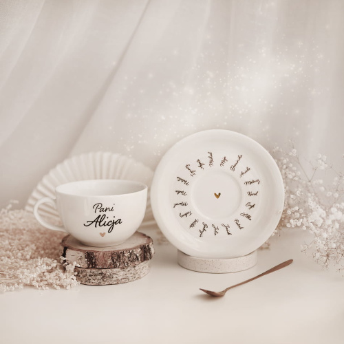 Biała Filiżanka Porcelanowa z Personalizacją 350 ml - Imiona Dzieci dla Nauczycielki na Każdą Okazję